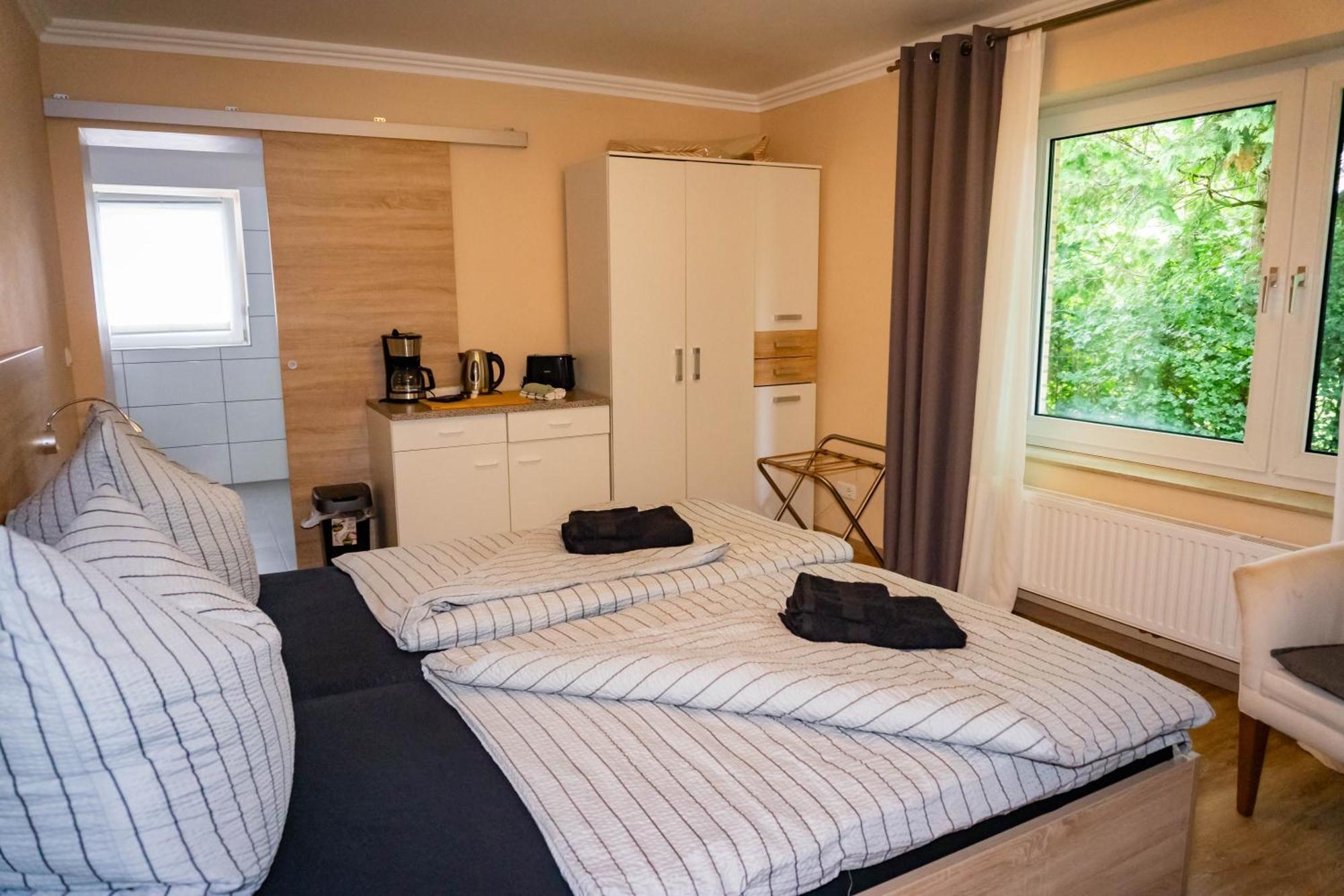 Ferienwohnung Haus Strandlust- Gemuetliches Studio Direkt Am Duemmer Lembruch Exterior foto